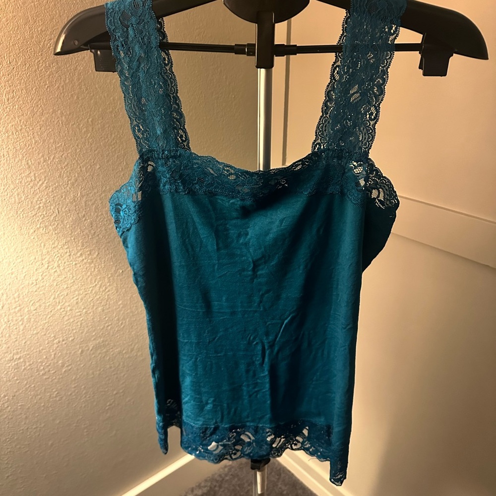 Halogen Teal Lace-Trim Camisole Tank